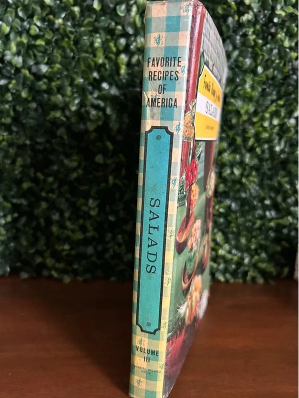 Vintage Favorite Recipes of America Cookbook Salads Appetizers Vol III